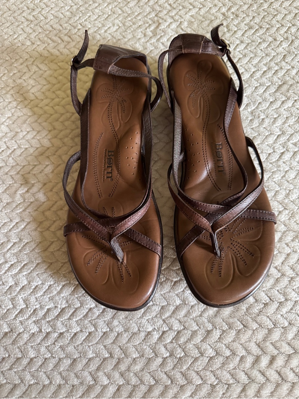 Born Women's Brown Leather Strappy Sandal Size 10